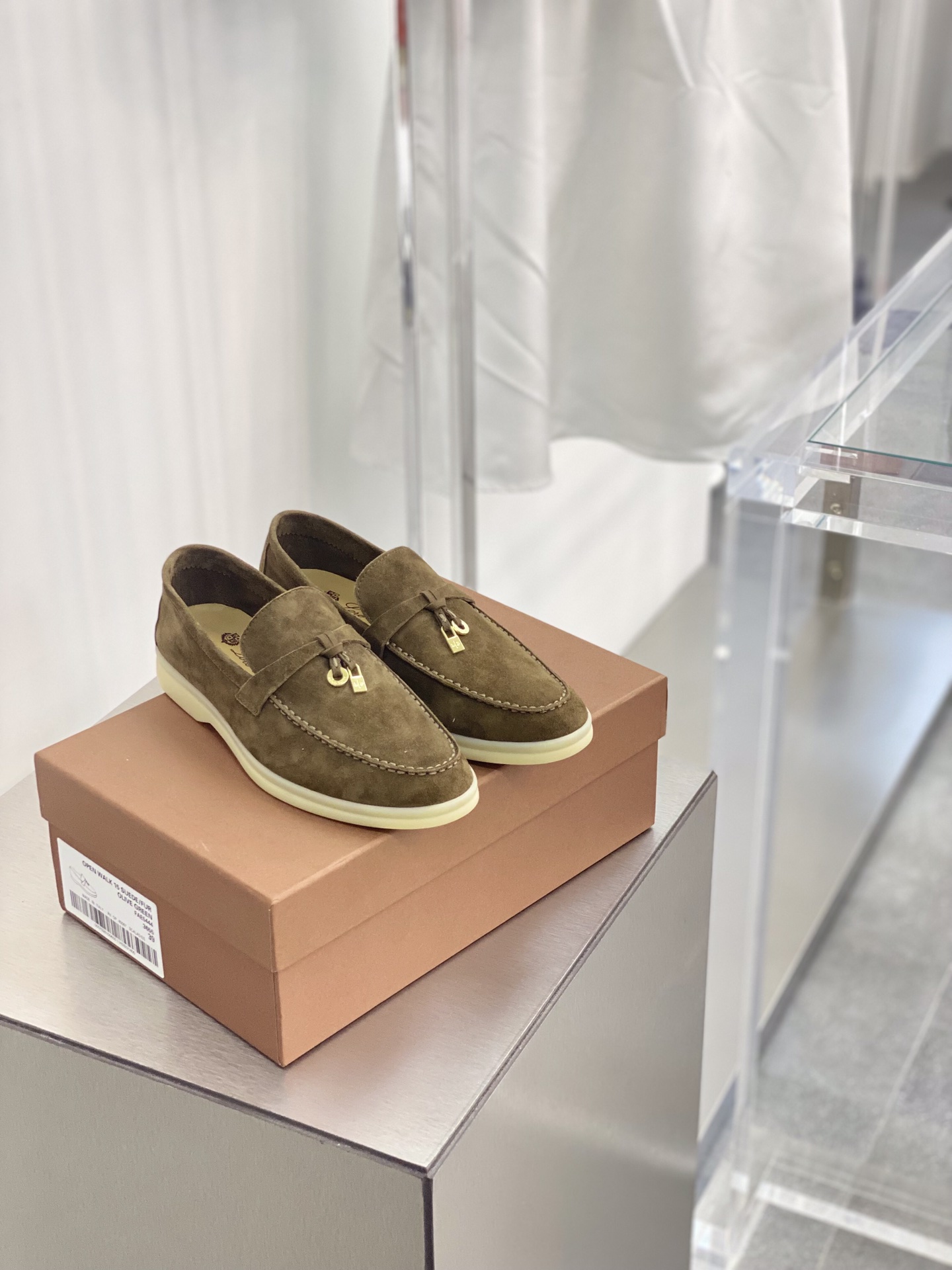 Loro Piana Summer Charms Walk Loafers Tea Room For Women – FAE5444 50KY - Image 10