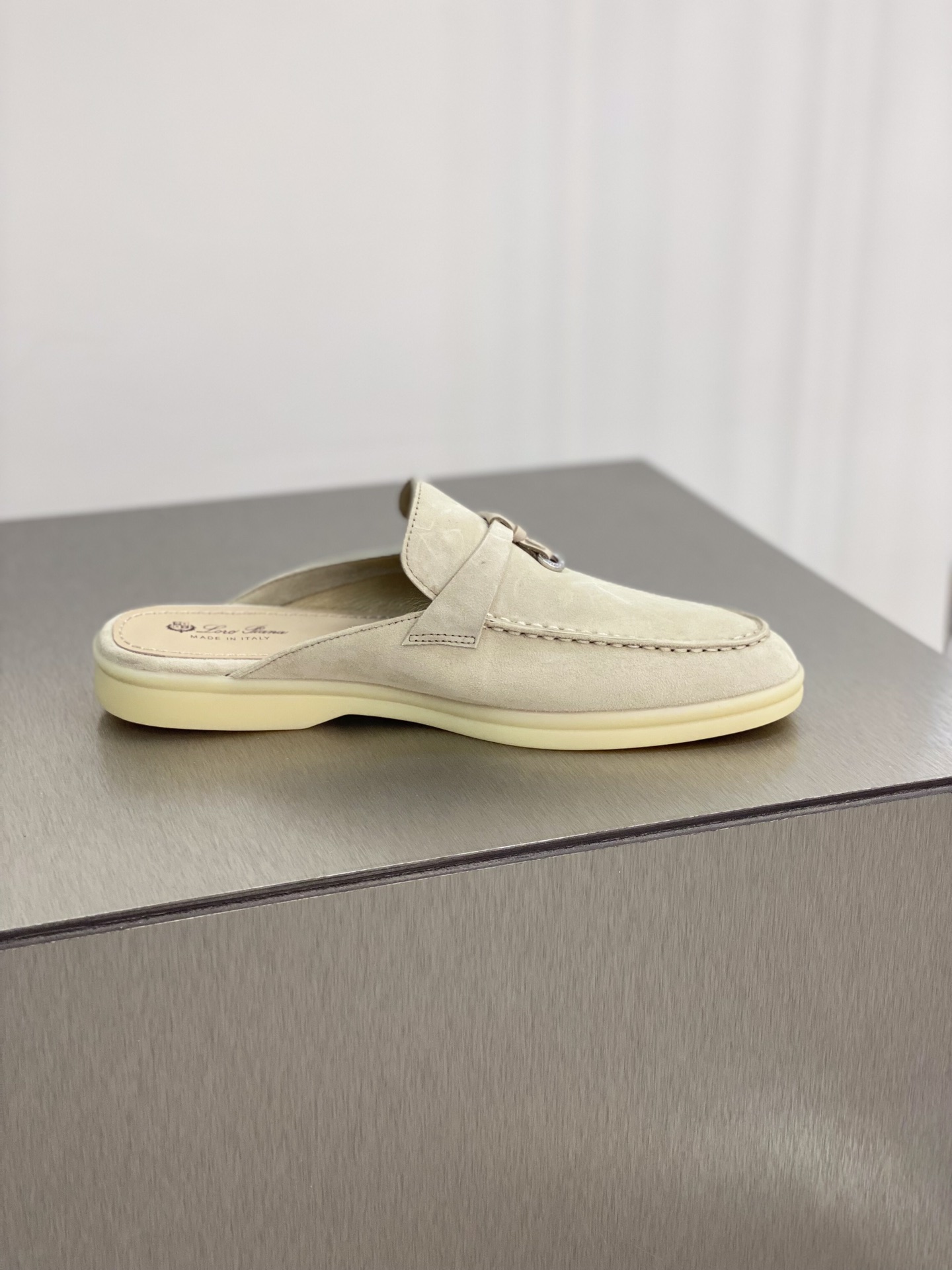 Loro Piana Babouche Charms Walk Loafers Linen For Women – FAI1543 D746 - Image 10