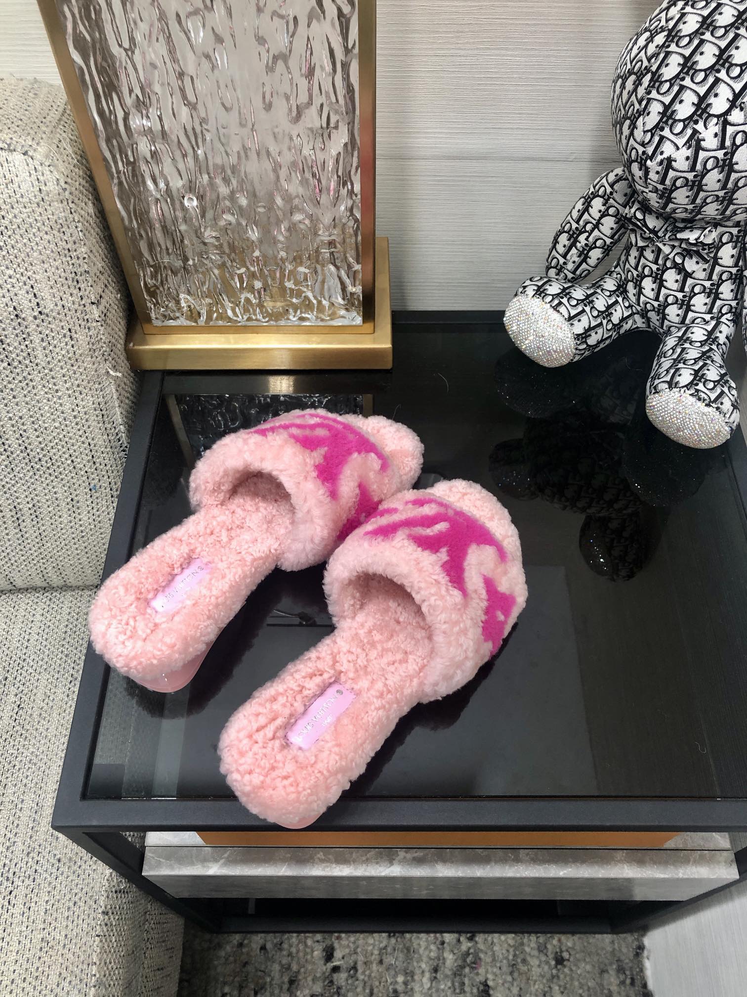 Louis Vuitton Women’s Magnetic Mule Pink For Women LV - Image 9