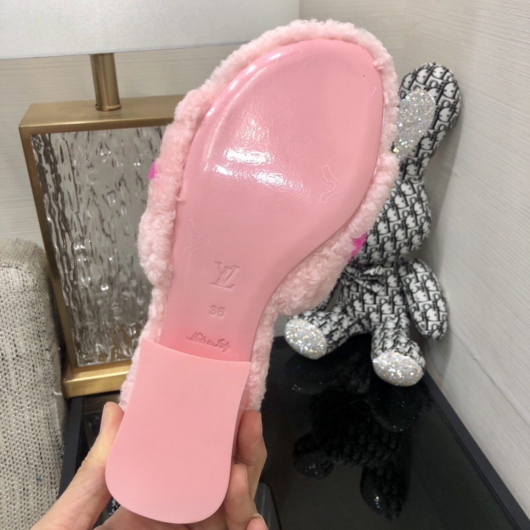 Louis Vuitton Women’s Magnetic Mule Pink For Women LV - Image 2