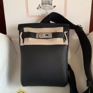 Hermès Hac A Dos PM Togo Plomb Backpack Palladium Hardware Size: 28 x 18 x 8 cm