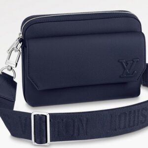 Louis Vuitton Fastline Messenger Navy Bag 23.5 x 18 x 7 cm