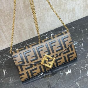 TRUE TO ORIGINAL | Fendi Diamonds Wallet on Chain Brown – 19×10.5×3.5cm