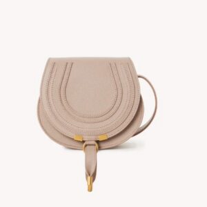 Chloe | Small Marcie saddle bag in grained leather | 19 x 17 x 10 cm