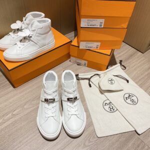 Hermes Daydream Sneaker White For Women – 36 EU – 5 US – 23 Cm – 9.05 In