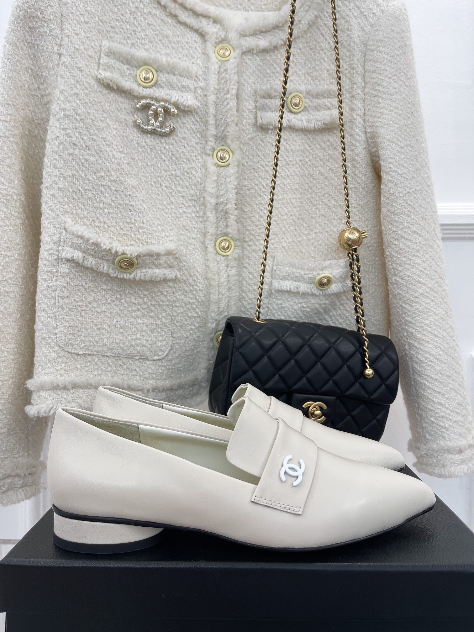 Chanel Women’s Loafer With Logo White For Women - Image 6