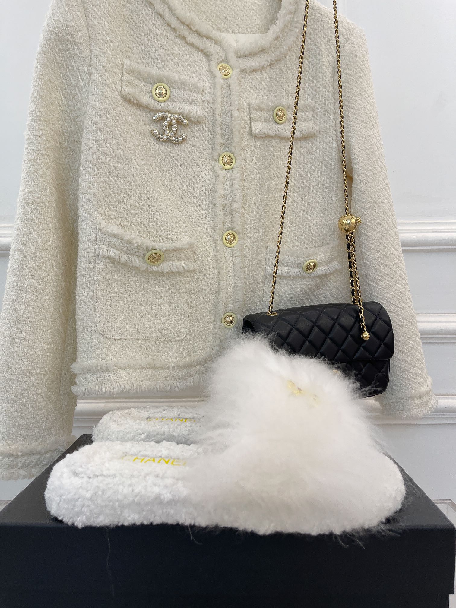 Chanel Women’s Mules White For Women 0,7in/ 2cm - Image 6