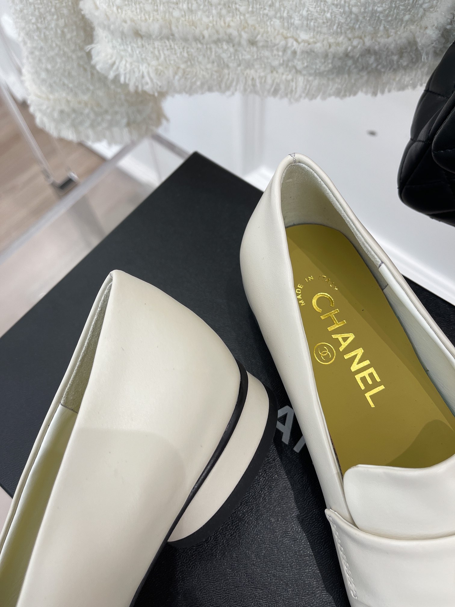 Chanel Women’s Loafer With Logo White For Women - Image 5