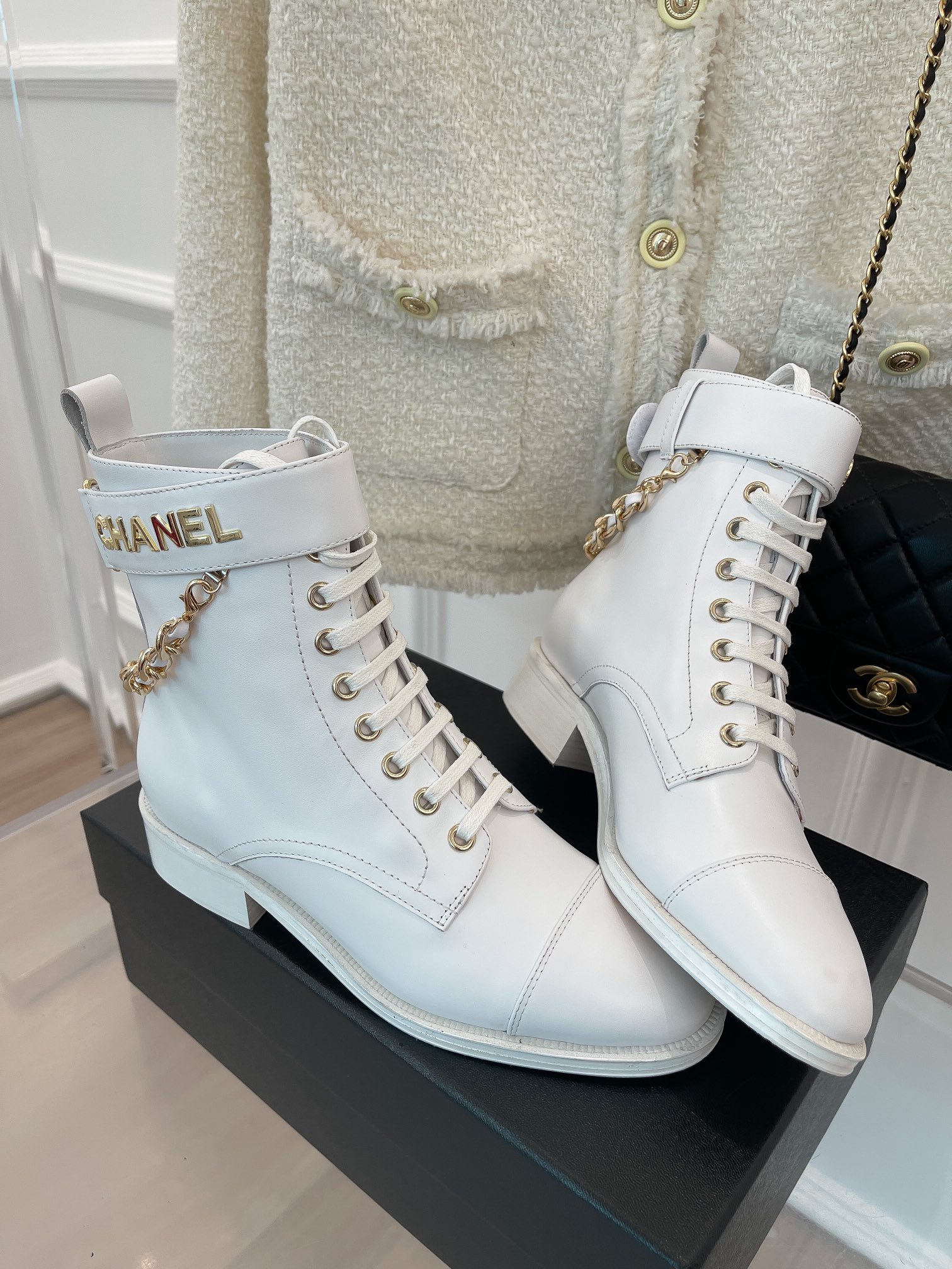 Chanel Women’s Lace-Up With Chain White For Women 1.5in/4cm - Image 4