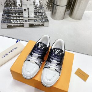 Louis Vuitton Women’s LV Trainers Black For Women LV